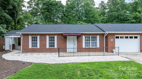 75 Laurelwood 103 Dr #103, Marion, NC 28752