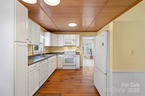 Kitchen - 320 Ackert Ave, Salisbury, NC 28144 photo 1 of 3