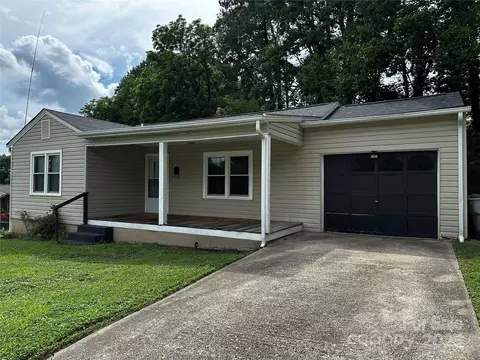1116 Lenoir Sw Ave SW, Lenoir, NC 28645