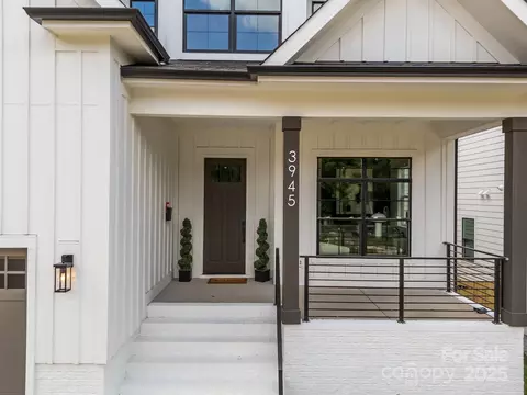 3945 Plainview Rd, Charlotte, NC 28208 photo 7