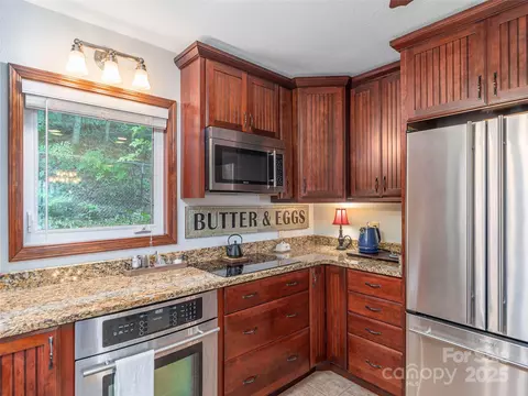 1411 Kitchens Branch Rd, Sylva, NC 28779 photo 16