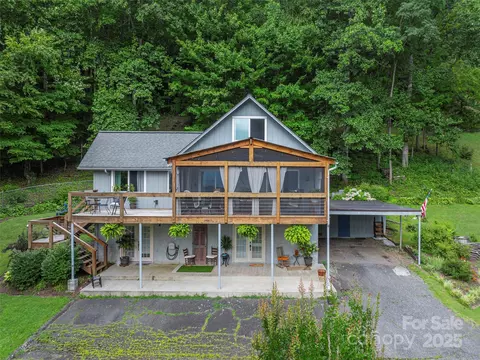 1411 Kitchens Branch Rd, Sylva, NC 28779 photo 3