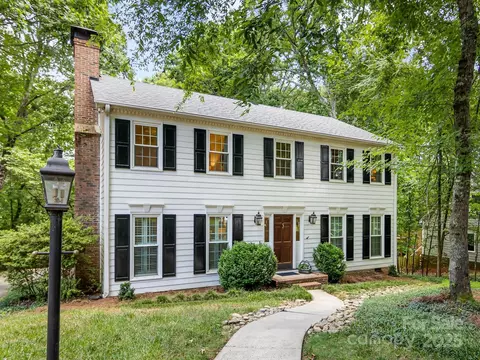 1119 Holleybank Dr, Matthews, NC 28105