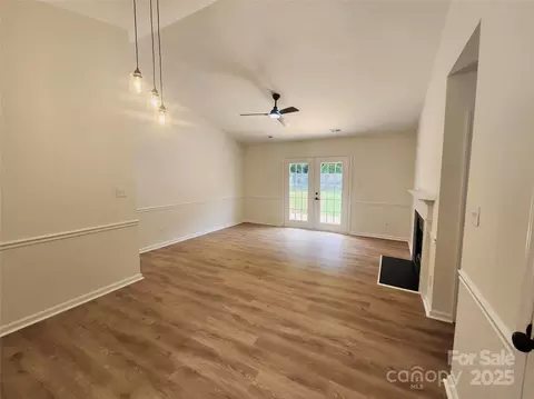 Living - 3106 Faircroft Way, Monroe, NC 28110 photo 4 of 4