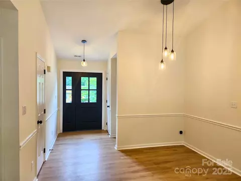 Entry Way - 3106 Faircroft Way, Monroe, NC 28110 photo 1 of 1