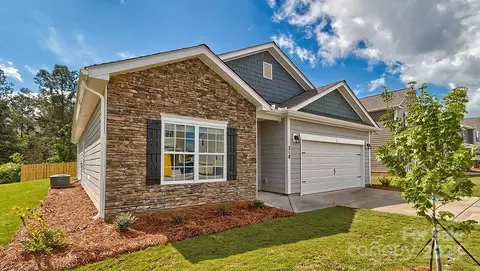 1376 Secrest Commons Dr, Monroe, NC 28112