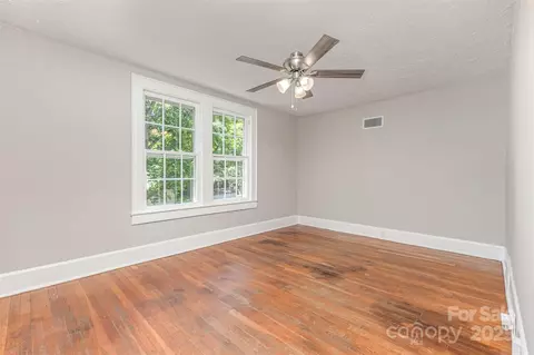 Bedroom - 309 E Main St, Lattimore, NC 28089 photo 4 of 4