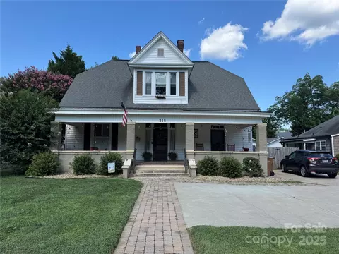 318 N Laurel N St N, Lincolnton, NC 28092