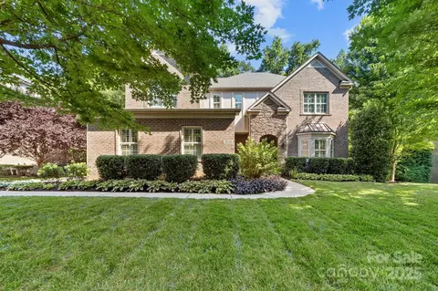 10320 Lemington Dr, Mint Hill, NC 28227