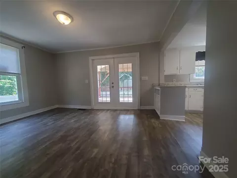 Living - 315 Second St, Stanley, NC 28164 photo 9 of 10