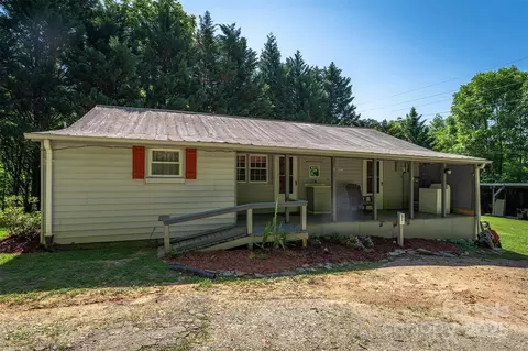 41 Crosscut Dr, Marion, NC 28752