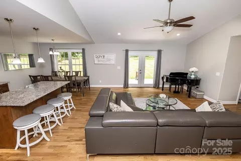 Living - 1005 8th Sw Ave SW, Conover, NC 28613 photo 5 of 5