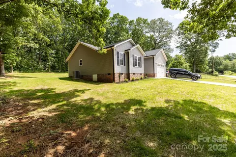 Other - 1005 8th Sw Ave SW, Conover, NC 28613 photo 9 of 10