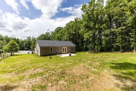 Exterior - 1005 8th Sw Ave SW, Conover, NC 28613 photo 7 of 7