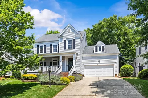 3535 Selwyn Farms Ln, Charlotte, NC 28209