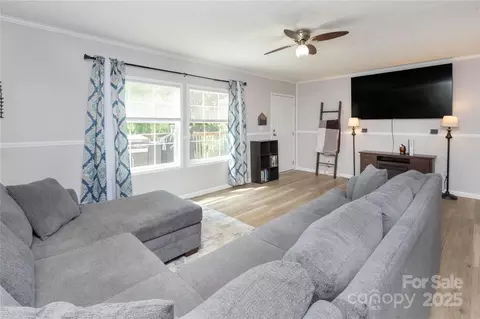Living - 25 Mountain View Rdg, Fairview, NC 28730 photo 1 of 1