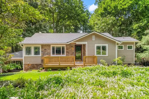 115 Aurora Dr, Asheville, NC 28805