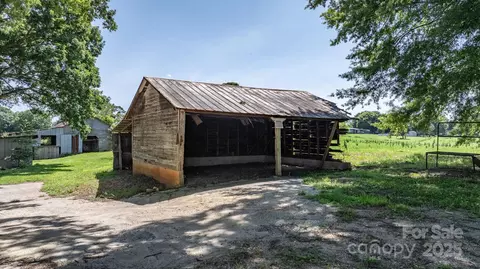 Other - 5560 Springs Rd, Conover, NC 28613 photo 12 of 30