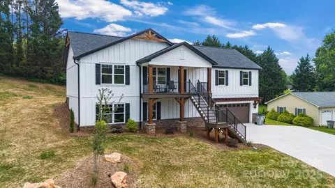 2205 Olde West Rd, Hudson, NC 28638 photo 2