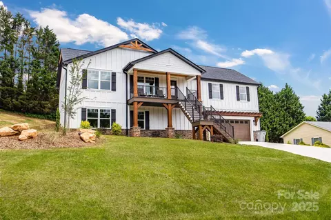 2205 Olde West Rd, Hudson, NC 28638 photo 5