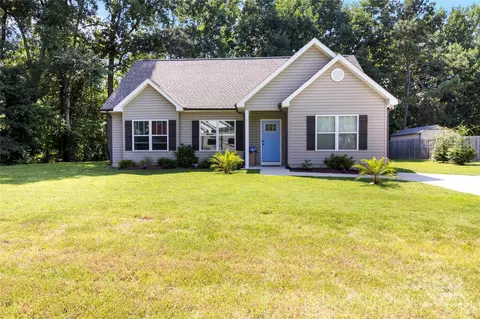 117 Franklin St, Clover, SC 29710