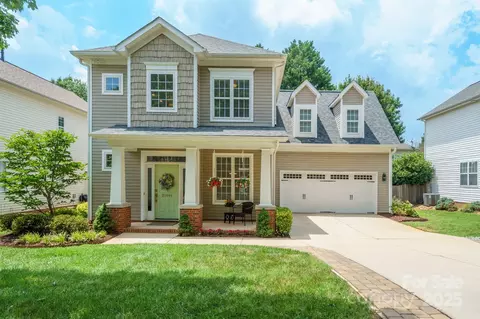 20444 Greenway Heights Dr, Cornelius, NC 28031