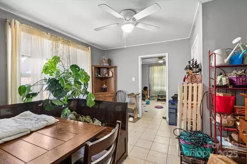 Entry Way - 921 N Jackson St, Salisbury, NC 28144 photo 1 of 1