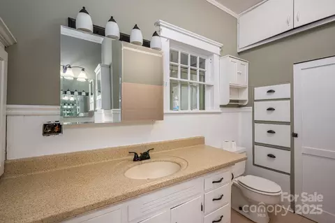 Bath - 1173 Cat Square Rd, Vale, NC 28168 photo 1 of 3
