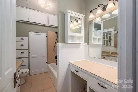 Bath - 1173 Cat Square Rd, Vale, NC 28168 photo 2 of 3