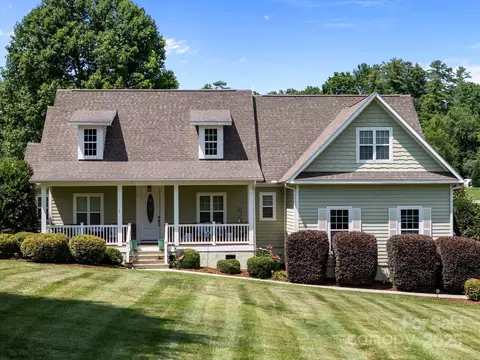 1006 Pin Oak 5 Trl #5, Hendersonville, NC 28739