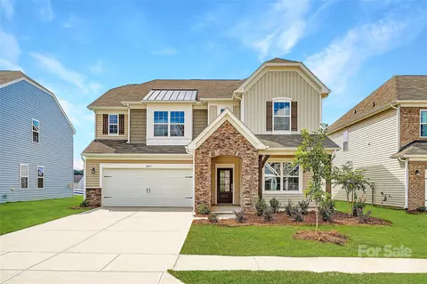 6349 Fairfax Ct, Maiden, NC 28650