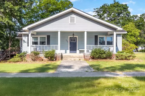 202 Gum St, Pageland, SC 29728