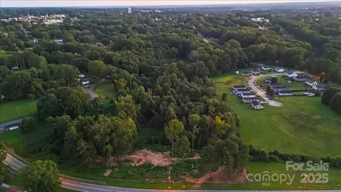 501 Providence Rd, Gaffney, SC 29341