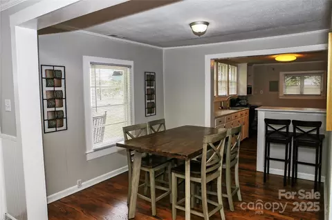 Dining - 218 Blacksnake Rd, Stanley, NC 28164 photo 2 of 4