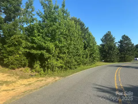 2842 Gray Fox Rd, Indian Trail, NC 28079 photo 3