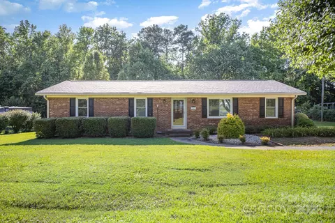 753 Briarfield Rd, Rock Hill, SC 29730