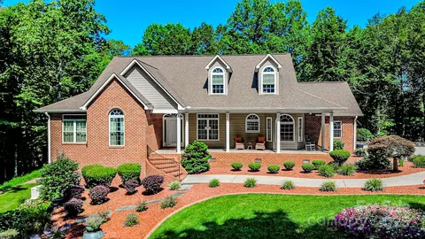 133 Sassafras Hill Dr, Rutherfordton, NC 28139