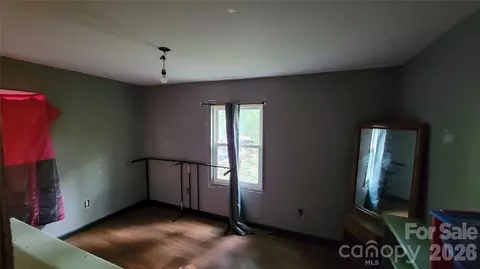 Bedroom - 160 Cleveland Rd, Tryon, NC 28782 photo 3 of 5