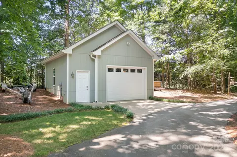 Other - 2704 Apache Trl, Denver, NC 28037 photo 5 of 9