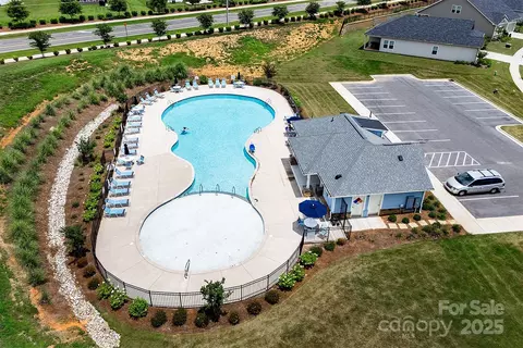 Exterior - 3313 Plum Dr, Monroe, NC 28110 photo 4 of 4