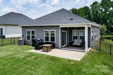 Exterior - 3313 Plum Dr, Monroe, NC 28110 photo 2 of 4