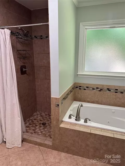 Bath - 3210 Crow Rd, Monroe, NC 28112 photo 3 of 4
