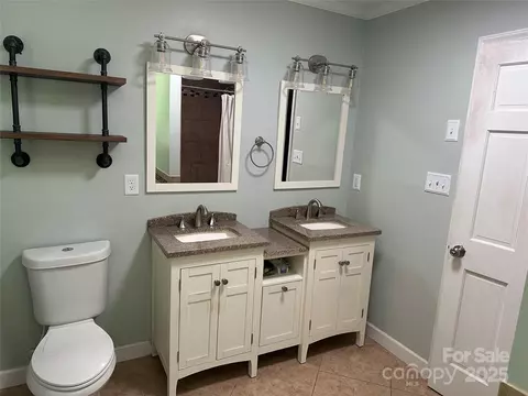 Bath - 3210 Crow Rd, Monroe, NC 28112 photo 1 of 4