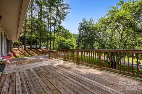 Exterior - 64 Christopher Ln, Sylva, NC 28779 photo 3 of 5