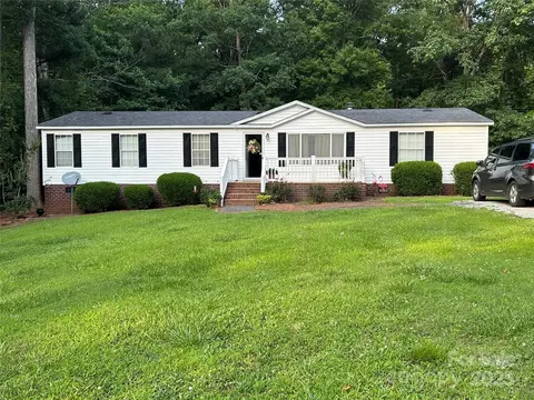 1341 Pleasant Hill Church Rd, Wadesboro, NC 28170