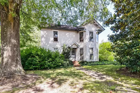 504 Potts St, Davidson, NC 28036 photo 4