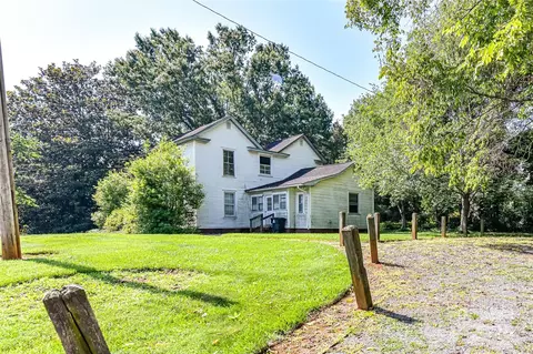 504 Potts St, Davidson, NC 28036 photo 6