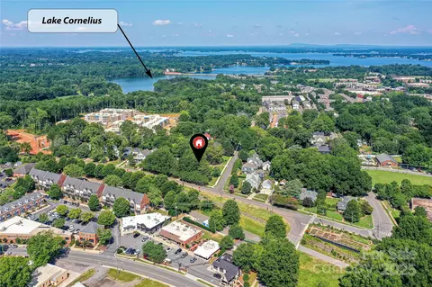 504 Potts St, Davidson, NC 28036 photo 23