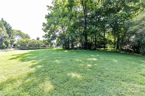 504 Potts St, Davidson, NC 28036 photo 8