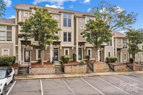 1013 Park West 5 Dr #5, Charlotte, NC 28209